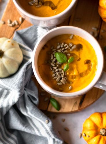 Sopa cremosa de abóbora